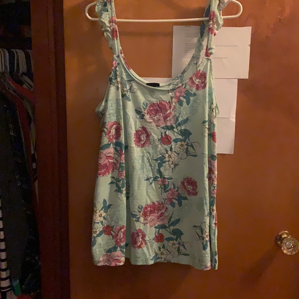 Torrid Size 2 Floral Tank Top